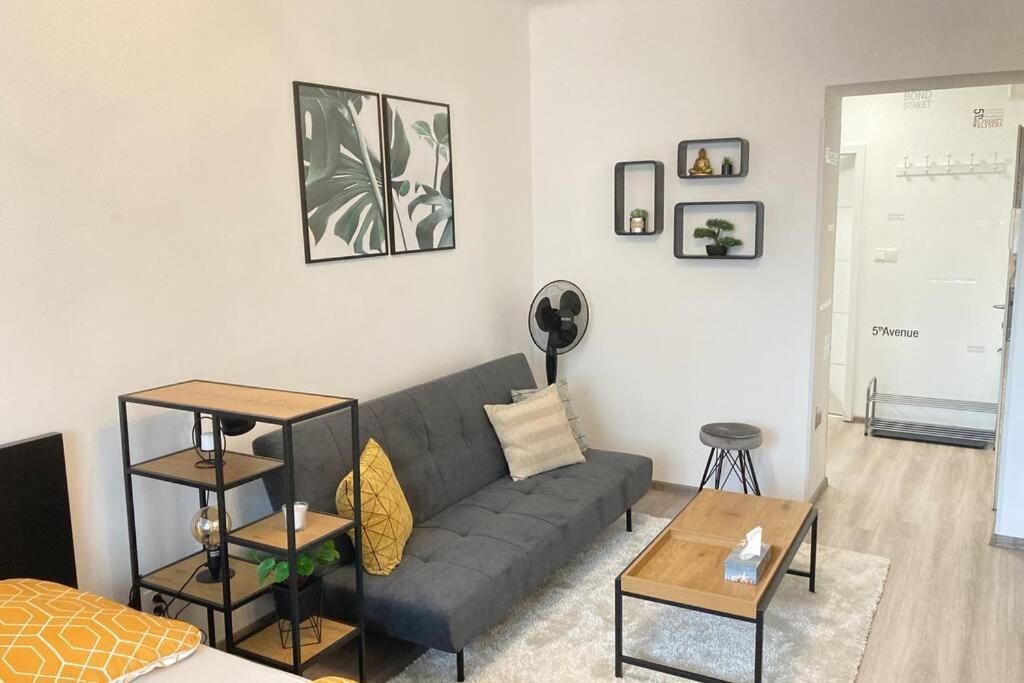 Byt Ve Vrsovicich K Pronajmuti - Cozy Apartment Vrsovice Praha Eksteriør bilde
